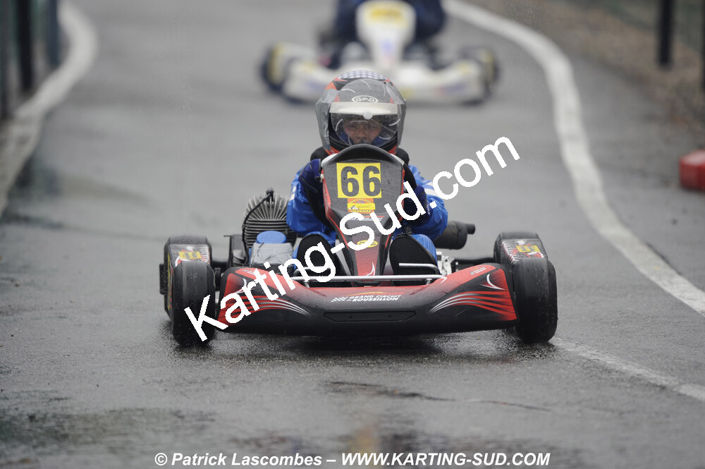 12/04/2009 : 1ère manche du Championnat Sud et 1ère manche du Championnat Régional Languedoc-Roussillon à Lavelanet (photos Patrick Lascombes) 2009 — karting