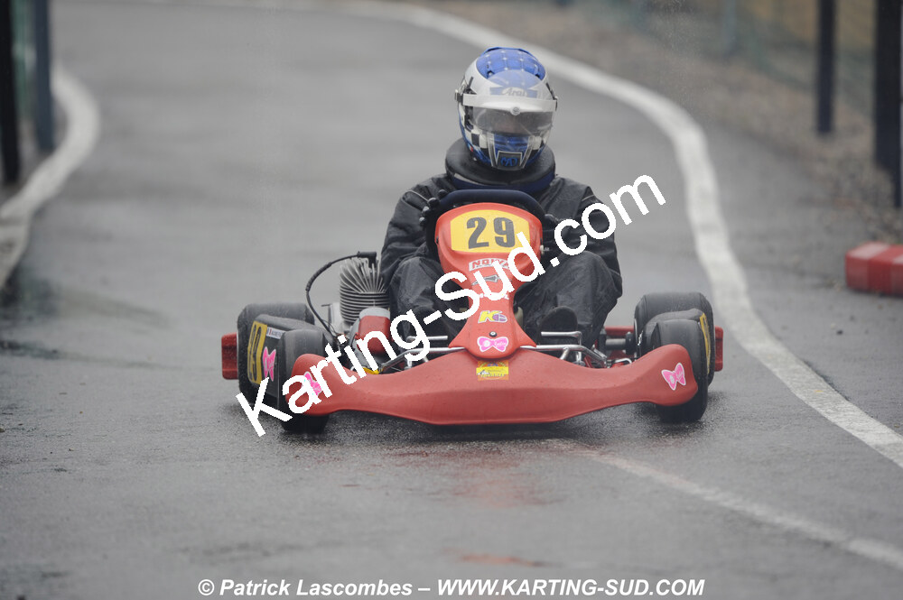12/04/2009 : 1ère manche du Championnat Sud et 1ère manche du Championnat Régional Languedoc-Roussillon à Lavelanet (photos Patrick Lascombes) 2009 — karting