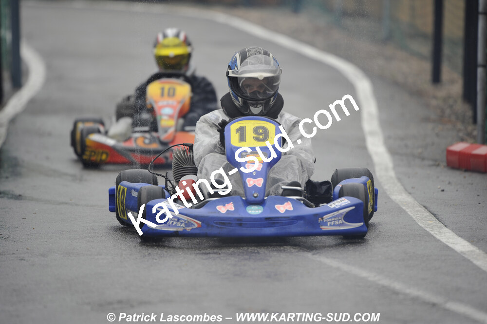 12/04/2009 : 1ère manche du Championnat Sud et 1ère manche du Championnat Régional Languedoc-Roussillon à Lavelanet (photos Patrick Lascombes) 2009 — karting