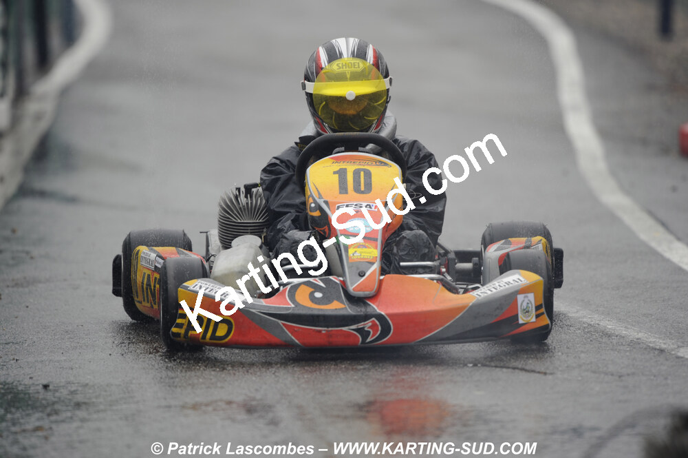 12/04/2009 : 1ère manche du Championnat Sud et 1ère manche du Championnat Régional Languedoc-Roussillon à Lavelanet (photos Patrick Lascombes) 2009 — karting
