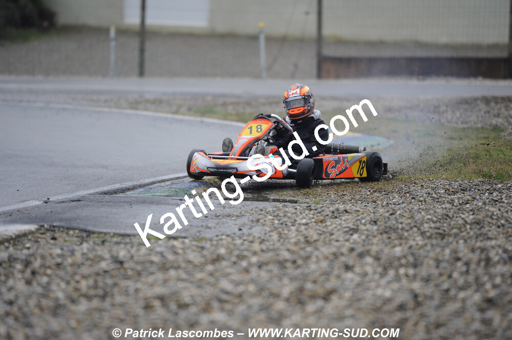 12/04/2009 : 1ère manche du Championnat Sud et 1ère manche du Championnat Régional Languedoc-Roussillon à Lavelanet (photos Patrick Lascombes) 2009 — karting
