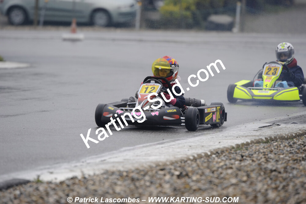 12/04/2009 : 1ère manche du Championnat Sud et 1ère manche du Championnat Régional Languedoc-Roussillon à Lavelanet (photos Patrick Lascombes) 2009 — karting
