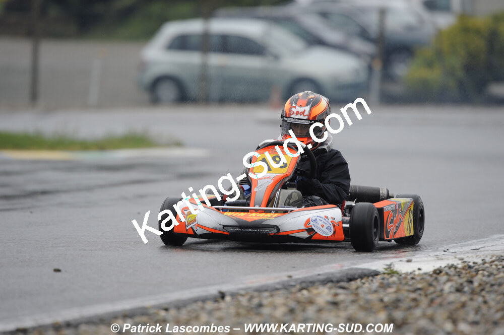 12/04/2009 : 1ère manche du Championnat Sud et 1ère manche du Championnat Régional Languedoc-Roussillon à Lavelanet (photos Patrick Lascombes) 2009 — karting