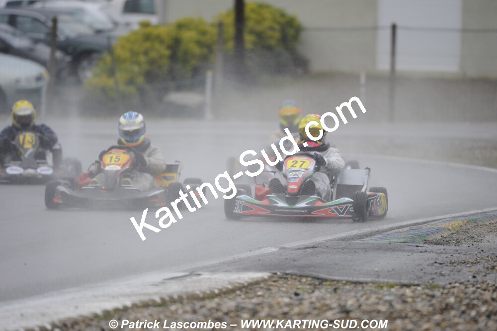 12/04/2009 : 1ère manche du Championnat Sud et 1ère manche du Championnat Régional Languedoc-Roussillon à Lavelanet (photos Patrick Lascombes) 2009 — karting