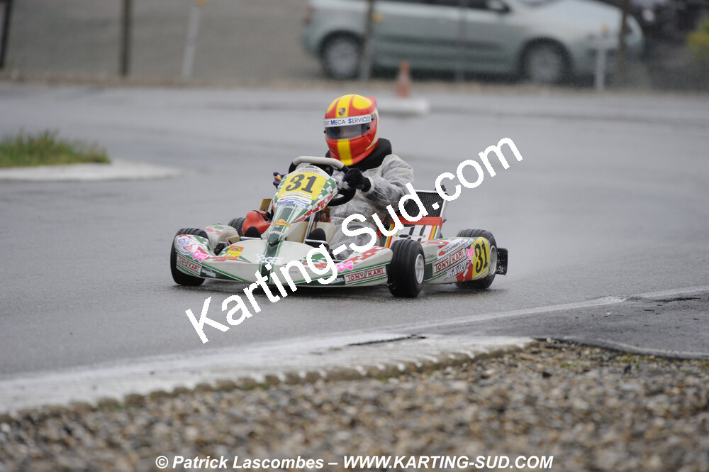 12/04/2009 : 1ère manche du Championnat Sud et 1ère manche du Championnat Régional Languedoc-Roussillon à Lavelanet (photos Patrick Lascombes) 2009 — karting
