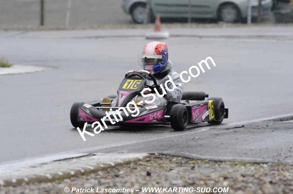 12/04/2009 : 1ère manche du Championnat Sud et 1ère manche du Championnat Régional Languedoc-Roussillon à Lavelanet (photos Patrick Lascombes) 2009 — karting