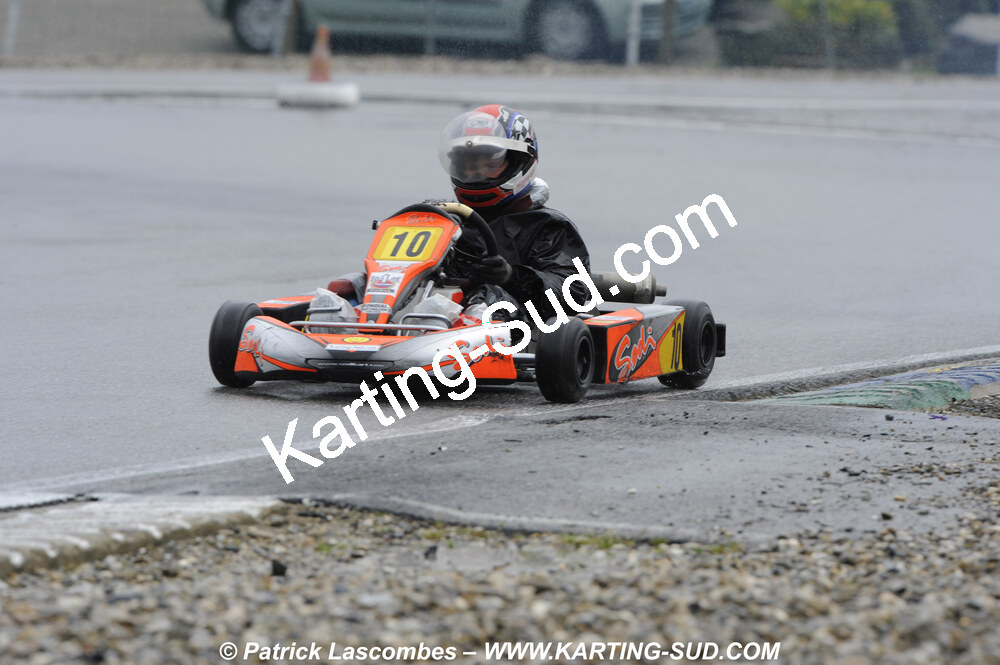 12/04/2009 : 1ère manche du Championnat Sud et 1ère manche du Championnat Régional Languedoc-Roussillon à Lavelanet (photos Patrick Lascombes) 2009 — karting
