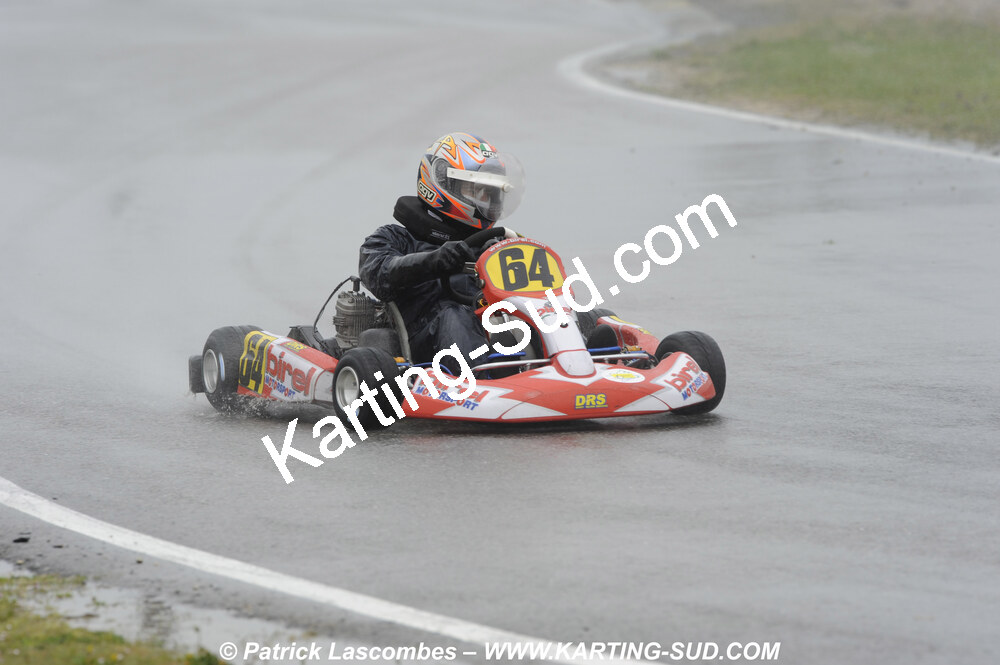 12/04/2009 : 1ère manche du Championnat Sud et 1ère manche du Championnat Régional Languedoc-Roussillon à Lavelanet (photos Patrick Lascombes) 2009 — karting