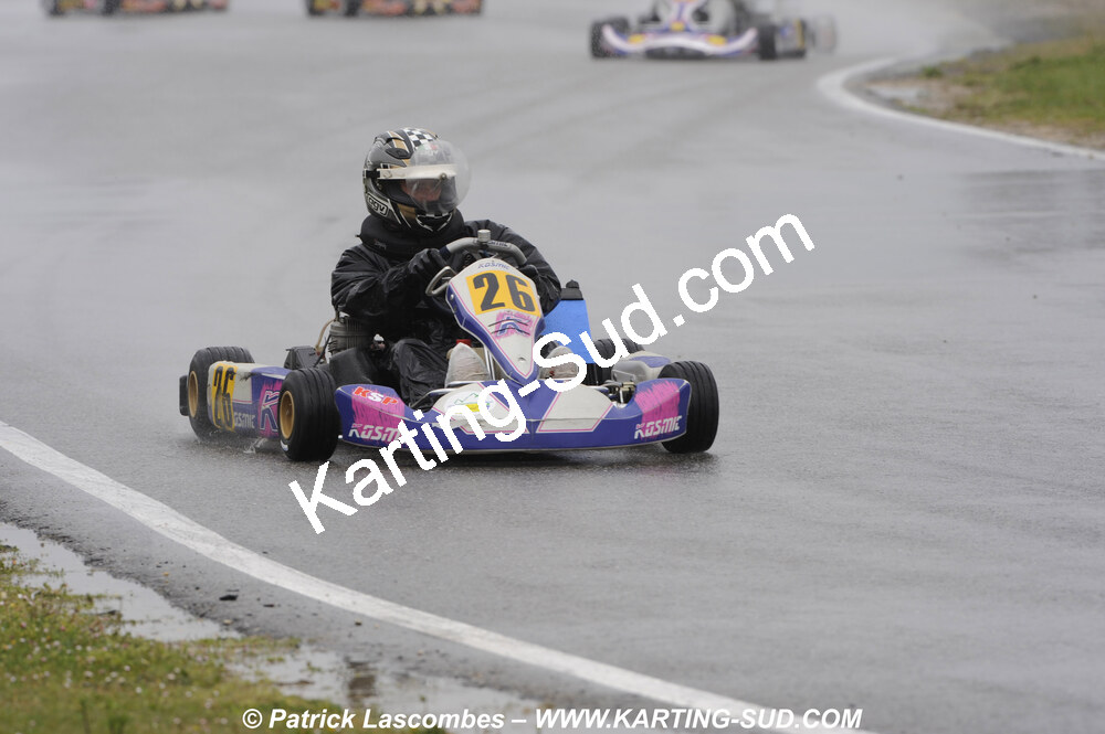 12/04/2009 : 1ère manche du Championnat Sud et 1ère manche du Championnat Régional Languedoc-Roussillon à Lavelanet (photos Patrick Lascombes) 2009 — karting