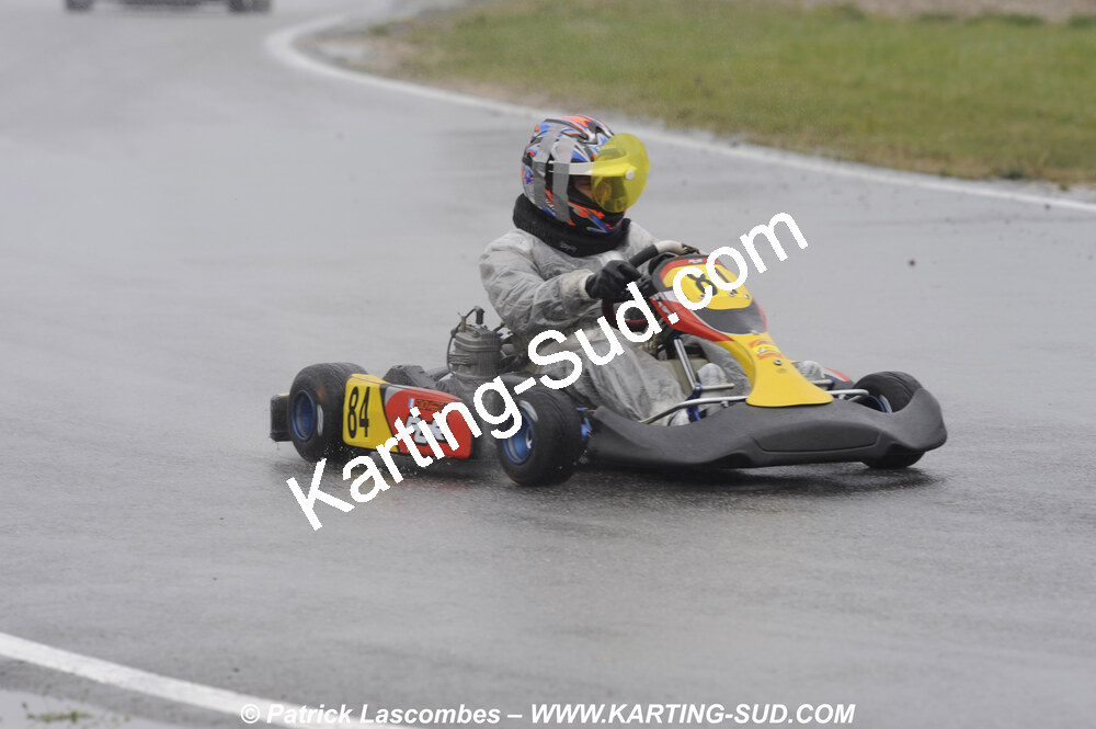 12/04/2009 : 1ère manche du Championnat Sud et 1ère manche du Championnat Régional Languedoc-Roussillon à Lavelanet (photos Patrick Lascombes) 2009 — karting