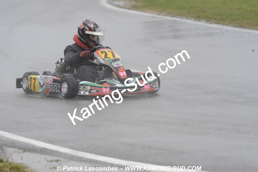 12/04/2009 : 1ère manche du Championnat Sud et 1ère manche du Championnat Régional Languedoc-Roussillon à Lavelanet (photos Patrick Lascombes) 2009 — karting