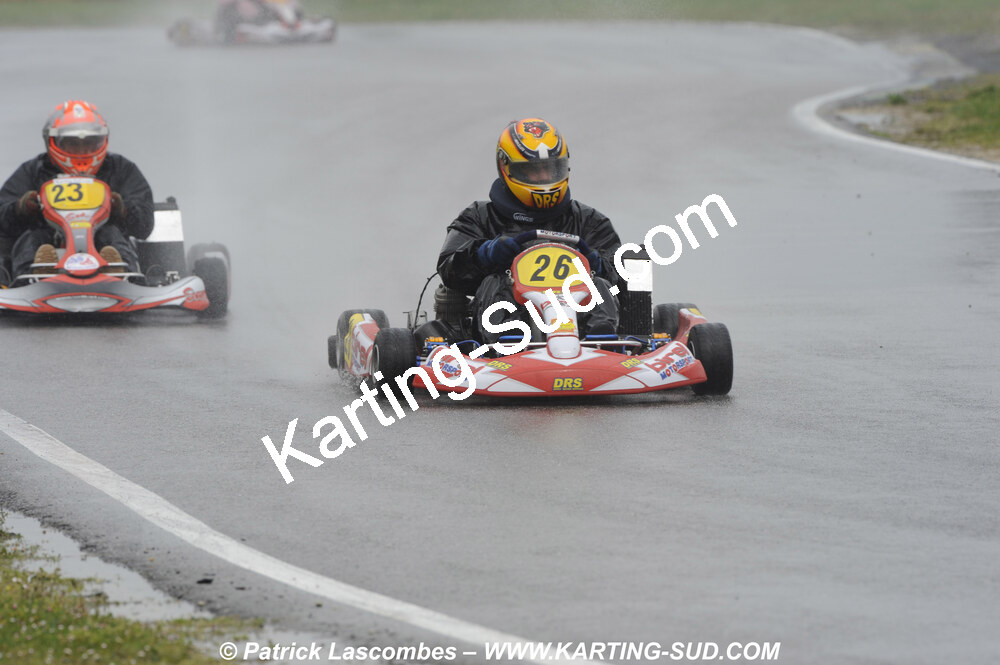 12/04/2009 : 1ère manche du Championnat Sud et 1ère manche du Championnat Régional Languedoc-Roussillon à Lavelanet (photos Patrick Lascombes) 2009 — karting