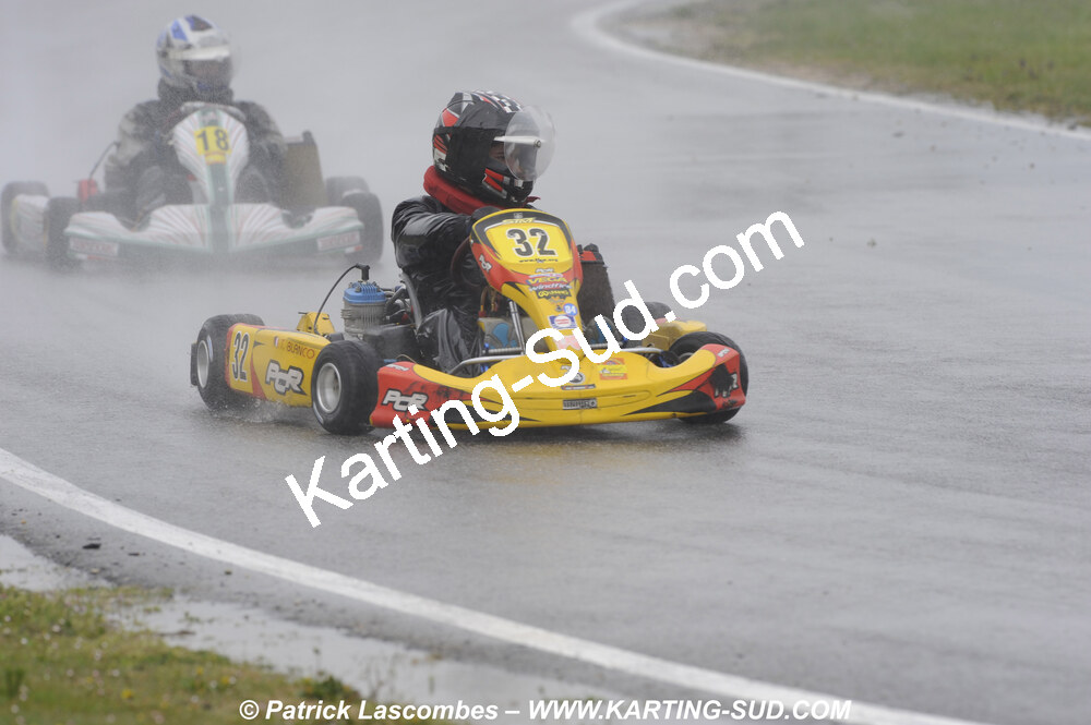 12/04/2009 : 1ère manche du Championnat Sud et 1ère manche du Championnat Régional Languedoc-Roussillon à Lavelanet (photos Patrick Lascombes) 2009 — karting