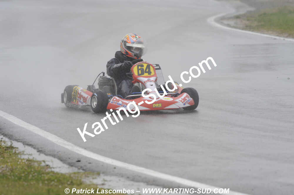 12/04/2009 : 1ère manche du Championnat Sud et 1ère manche du Championnat Régional Languedoc-Roussillon à Lavelanet (photos Patrick Lascombes) 2009 — karting