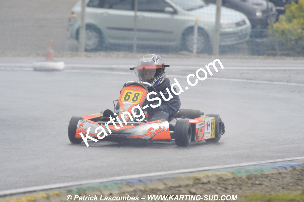 12/04/2009 : 1ère manche du Championnat Sud et 1ère manche du Championnat Régional Languedoc-Roussillon à Lavelanet (photos Patrick Lascombes) 2009 — karting