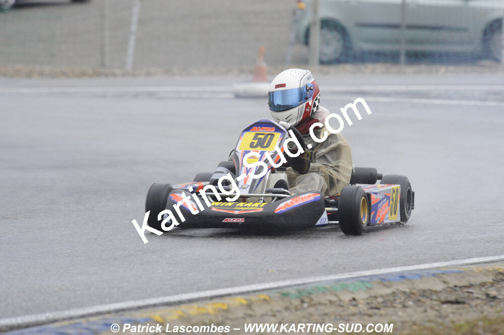 12/04/2009 : 1ère manche du Championnat Sud et 1ère manche du Championnat Régional Languedoc-Roussillon à Lavelanet (photos Patrick Lascombes) 2009 — karting