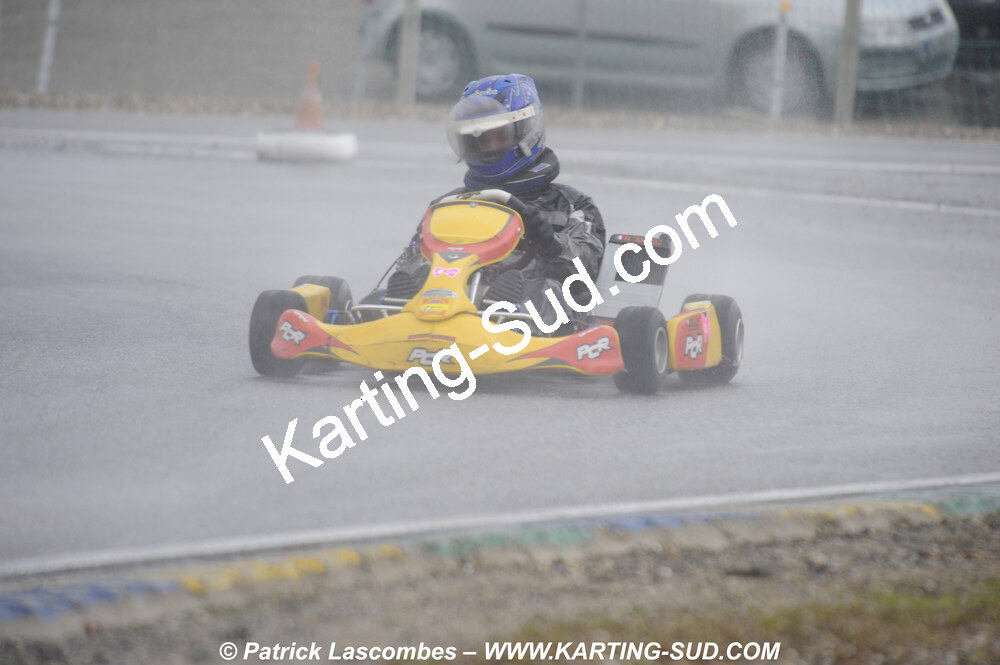 12/04/2009 : 1ère manche du Championnat Sud et 1ère manche du Championnat Régional Languedoc-Roussillon à Lavelanet (photos Patrick Lascombes) 2009 — karting
