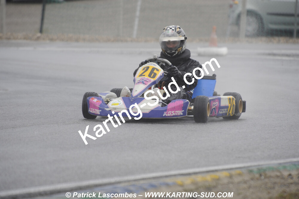 12/04/2009 : 1ère manche du Championnat Sud et 1ère manche du Championnat Régional Languedoc-Roussillon à Lavelanet (photos Patrick Lascombes) 2009 — karting