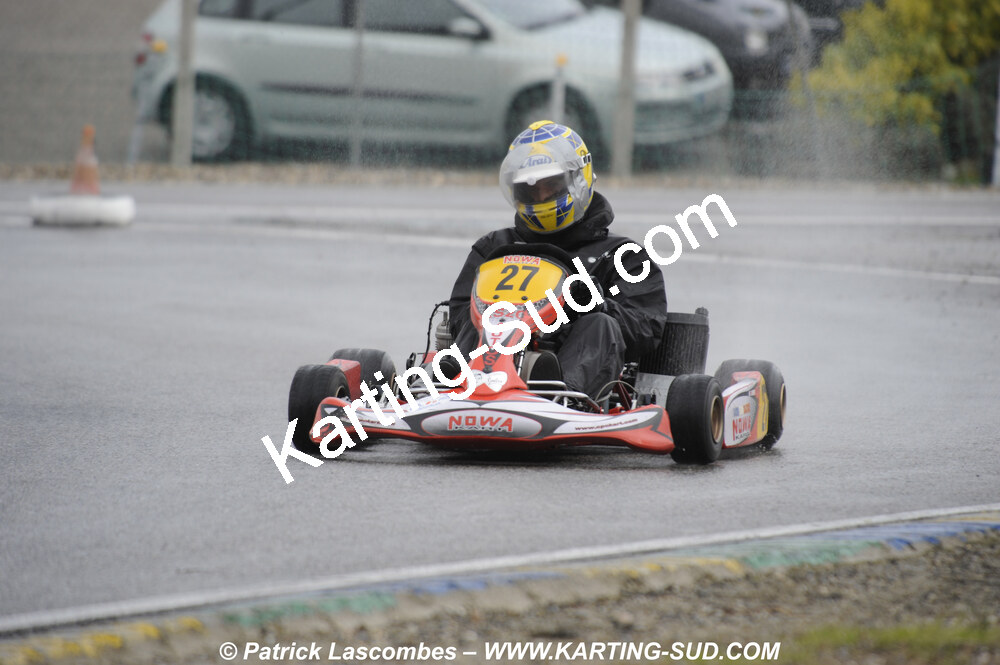 12/04/2009 : 1ère manche du Championnat Sud et 1ère manche du Championnat Régional Languedoc-Roussillon à Lavelanet (photos Patrick Lascombes) 2009 — karting