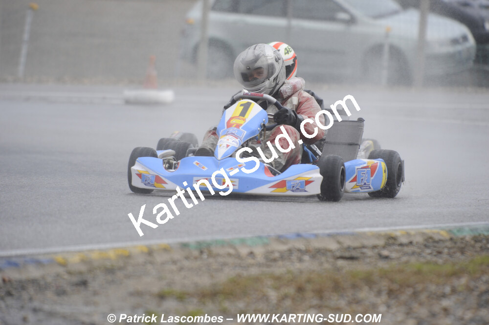 12/04/2009 : 1ère manche du Championnat Sud et 1ère manche du Championnat Régional Languedoc-Roussillon à Lavelanet (photos Patrick Lascombes) 2009 — karting