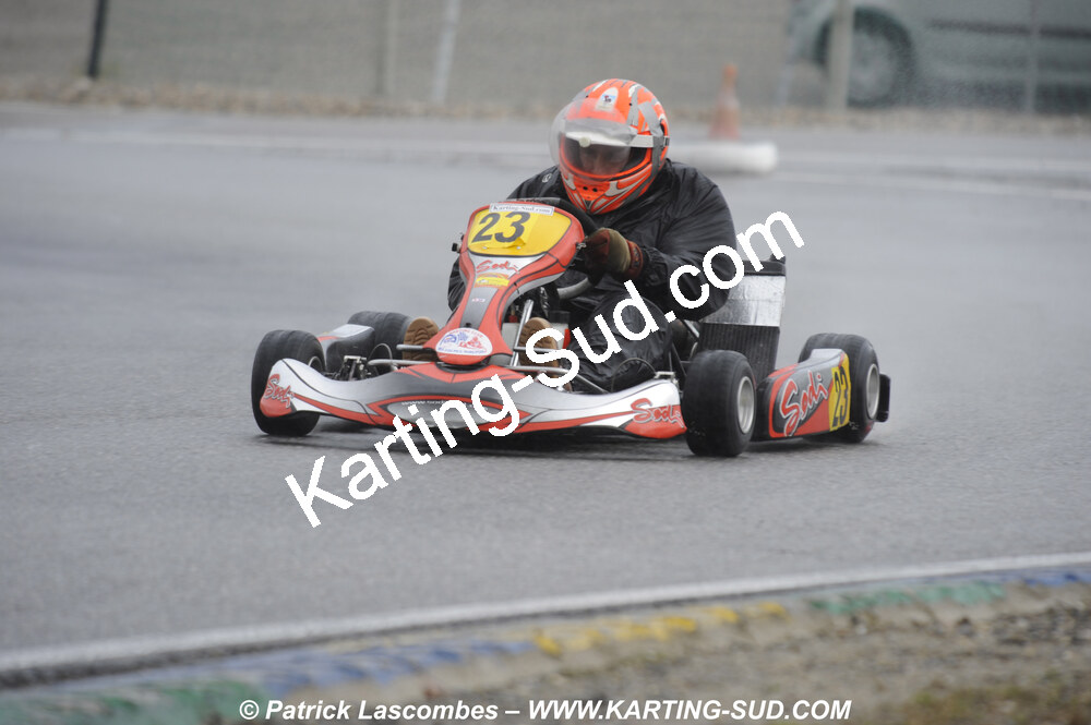 12/04/2009 : 1ère manche du Championnat Sud et 1ère manche du Championnat Régional Languedoc-Roussillon à Lavelanet (photos Patrick Lascombes) 2009 — karting