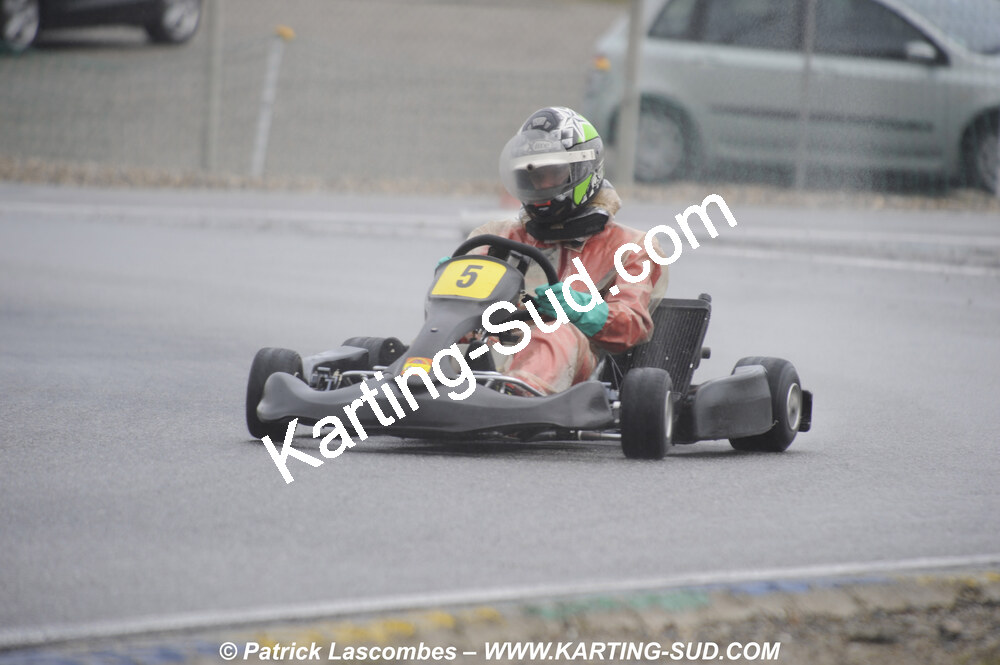 12/04/2009 : 1ère manche du Championnat Sud et 1ère manche du Championnat Régional Languedoc-Roussillon à Lavelanet (photos Patrick Lascombes) 2009 — karting