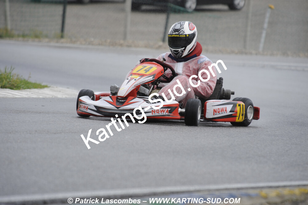 12/04/2009 : 1ère manche du Championnat Sud et 1ère manche du Championnat Régional Languedoc-Roussillon à Lavelanet (photos Patrick Lascombes) 2009 — karting