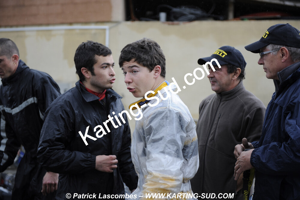 12/04/2009 : 1ère manche du Championnat Sud et 1ère manche du Championnat Régional Languedoc-Roussillon à Lavelanet (photos Patrick Lascombes) 2009 — karting