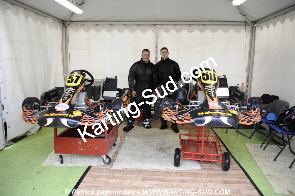 12/04/2009 : 1ère manche du Championnat Sud et 1ère manche du Championnat Régional Languedoc-Roussillon à Lavelanet (photos Patrick Lascombes) 2009 — karting