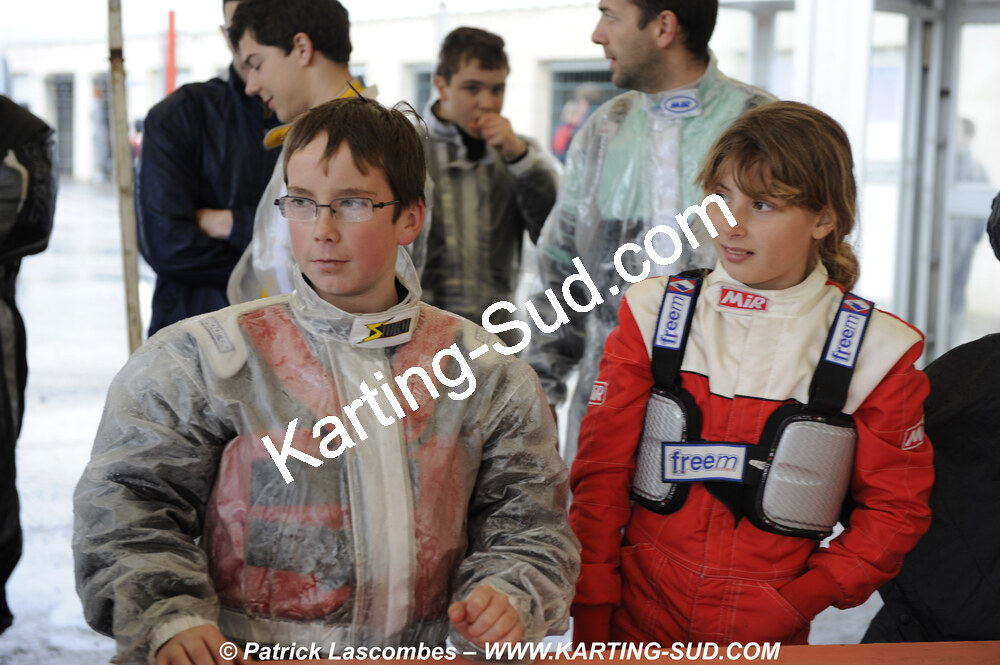 12/04/2009 : 1ère manche du Championnat Sud et 1ère manche du Championnat Régional Languedoc-Roussillon à Lavelanet (photos Patrick Lascombes) 2009 — karting