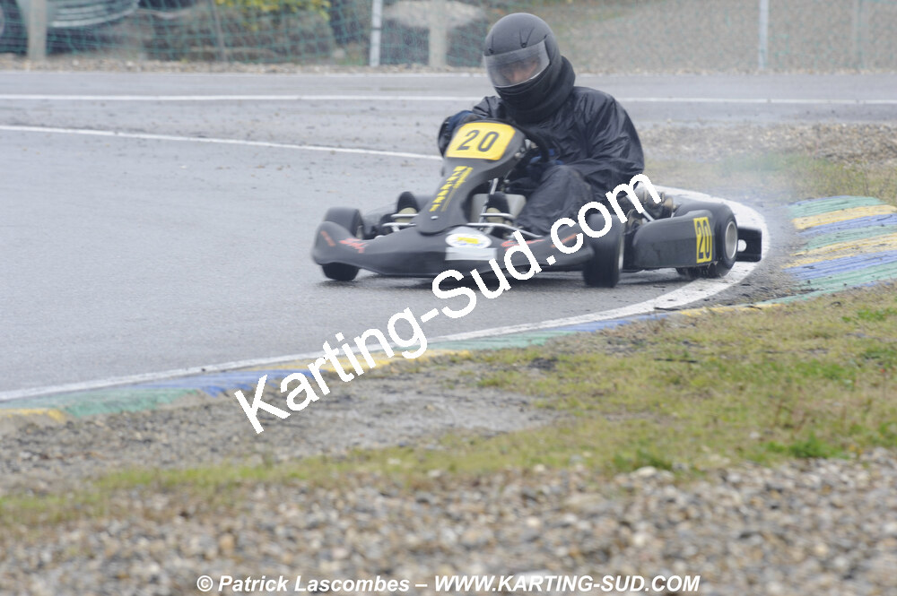 12/04/2009 : 1ère manche du Championnat Sud et 1ère manche du Championnat Régional Languedoc-Roussillon à Lavelanet (photos Patrick Lascombes) 2009 — karting