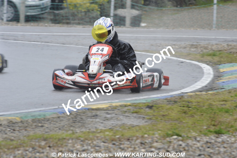 12/04/2009 : 1ère manche du Championnat Sud et 1ère manche du Championnat Régional Languedoc-Roussillon à Lavelanet (photos Patrick Lascombes) 2009 — karting