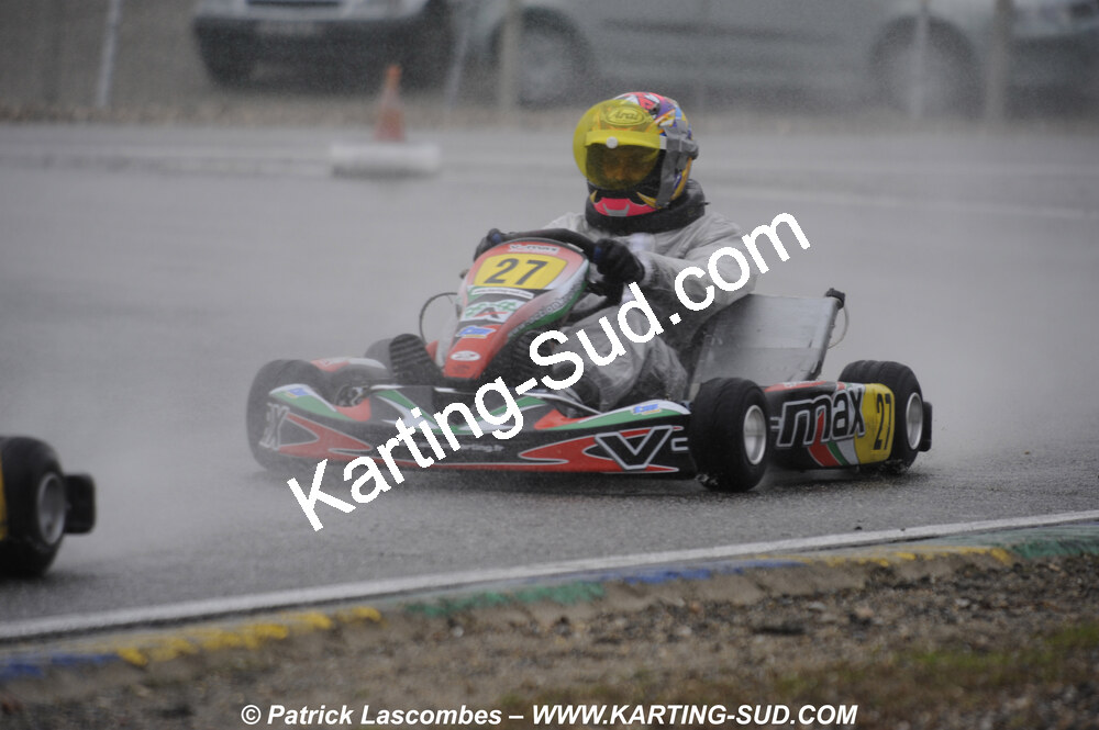 12/04/2009 : 1ère manche du Championnat Sud et 1ère manche du Championnat Régional Languedoc-Roussillon à Lavelanet (photos Patrick Lascombes) 2009 — karting