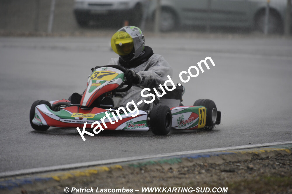 12/04/2009 : 1ère manche du Championnat Sud et 1ère manche du Championnat Régional Languedoc-Roussillon à Lavelanet (photos Patrick Lascombes) 2009 — karting
