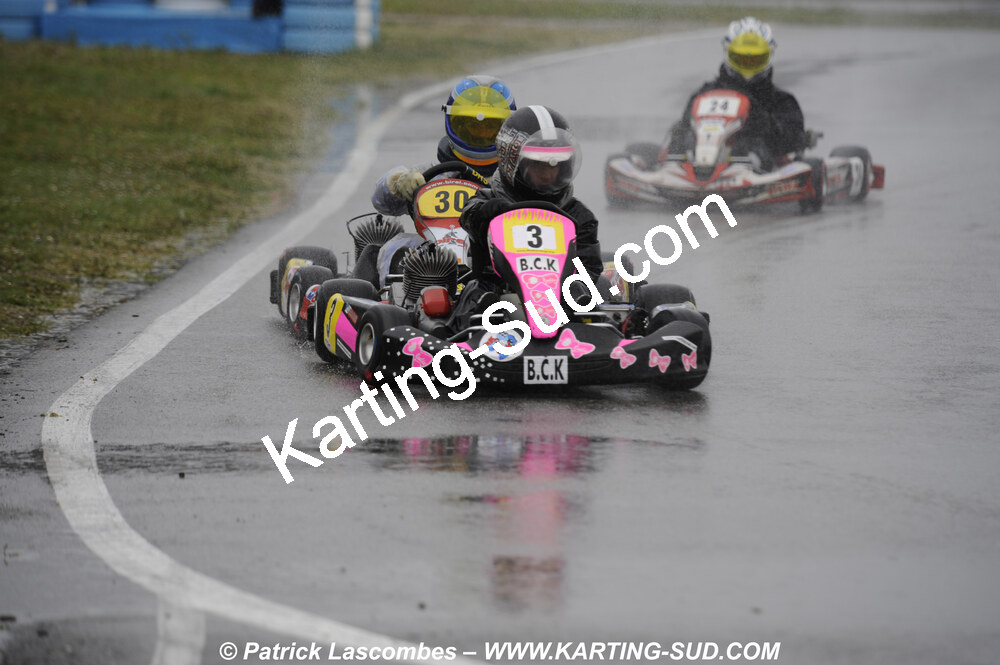 12/04/2009 : 1ère manche du Championnat Sud et 1ère manche du Championnat Régional Languedoc-Roussillon à Lavelanet (photos Patrick Lascombes) 2009 — karting