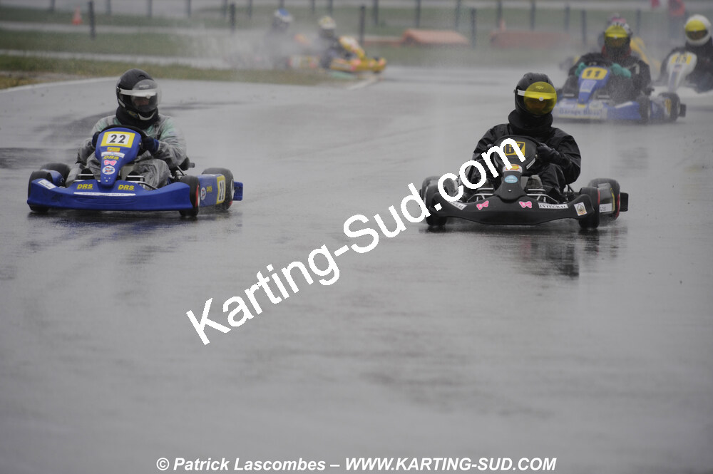 12/04/2009 : 1ère manche du Championnat Sud et 1ère manche du Championnat Régional Languedoc-Roussillon à Lavelanet (photos Patrick Lascombes) 2009 — karting