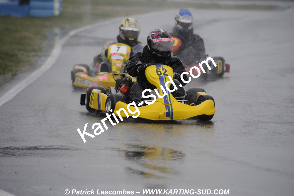 12/04/2009 : 1ère manche du Championnat Sud et 1ère manche du Championnat Régional Languedoc-Roussillon à Lavelanet (photos Patrick Lascombes) 2009 — karting