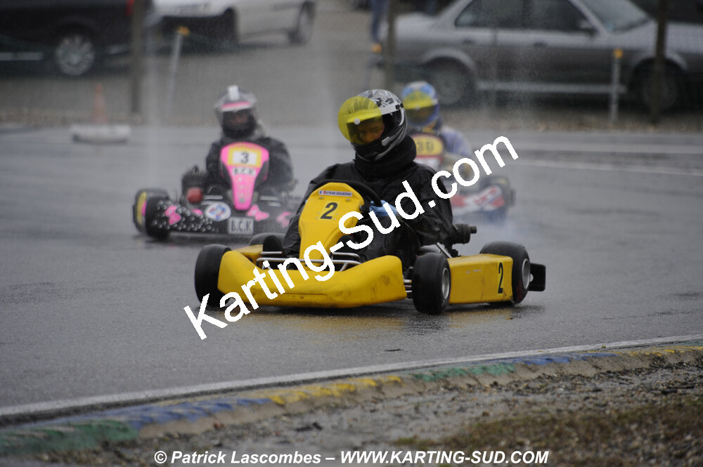 12/04/2009 : 1ère manche du Championnat Sud et 1ère manche du Championnat Régional Languedoc-Roussillon à Lavelanet (photos Patrick Lascombes) 2009 — karting