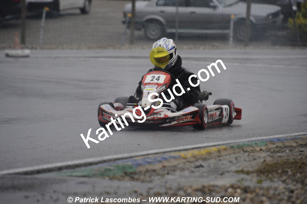 12/04/2009 : 1ère manche du Championnat Sud et 1ère manche du Championnat Régional Languedoc-Roussillon à Lavelanet (photos Patrick Lascombes) 2009 — karting