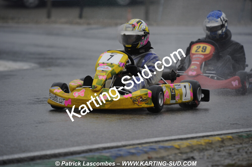 12/04/2009 : 1ère manche du Championnat Sud et 1ère manche du Championnat Régional Languedoc-Roussillon à Lavelanet (photos Patrick Lascombes) 2009 — karting