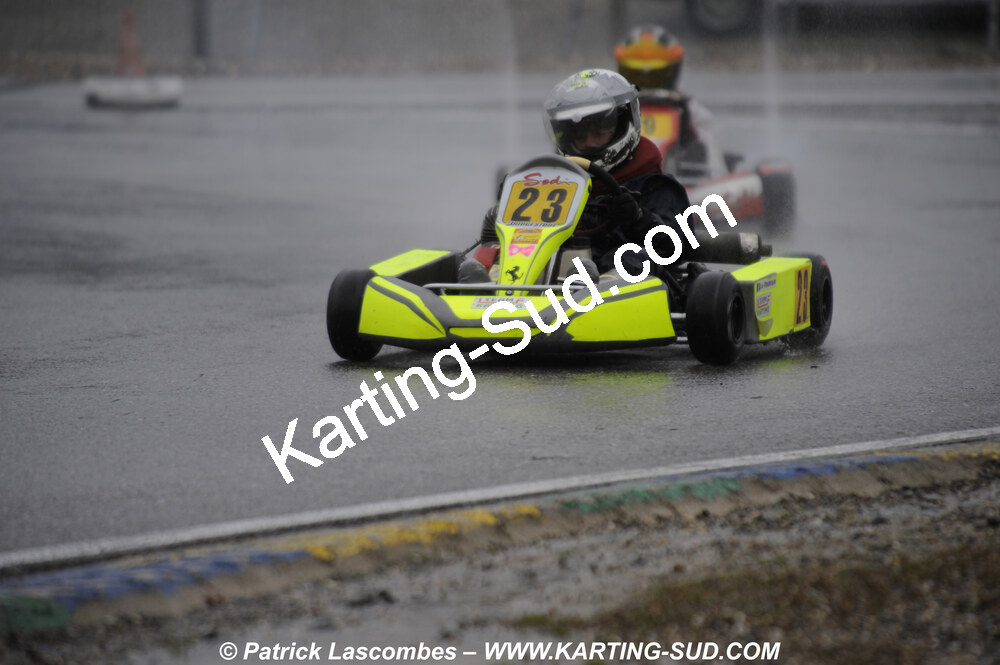 12/04/2009 : 1ère manche du Championnat Sud et 1ère manche du Championnat Régional Languedoc-Roussillon à Lavelanet (photos Patrick Lascombes) 2009 — karting
