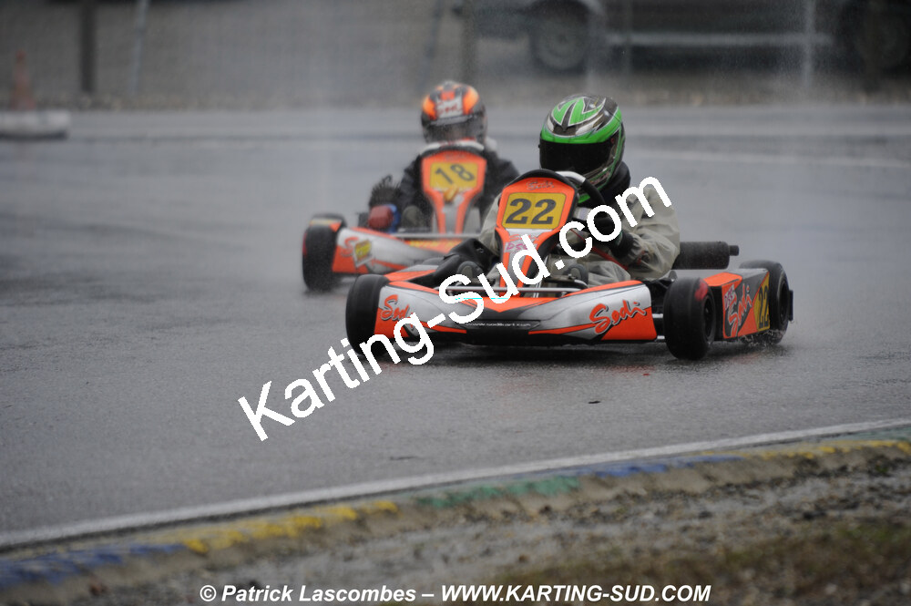 12/04/2009 : 1ère manche du Championnat Sud et 1ère manche du Championnat Régional Languedoc-Roussillon à Lavelanet (photos Patrick Lascombes) 2009 — karting