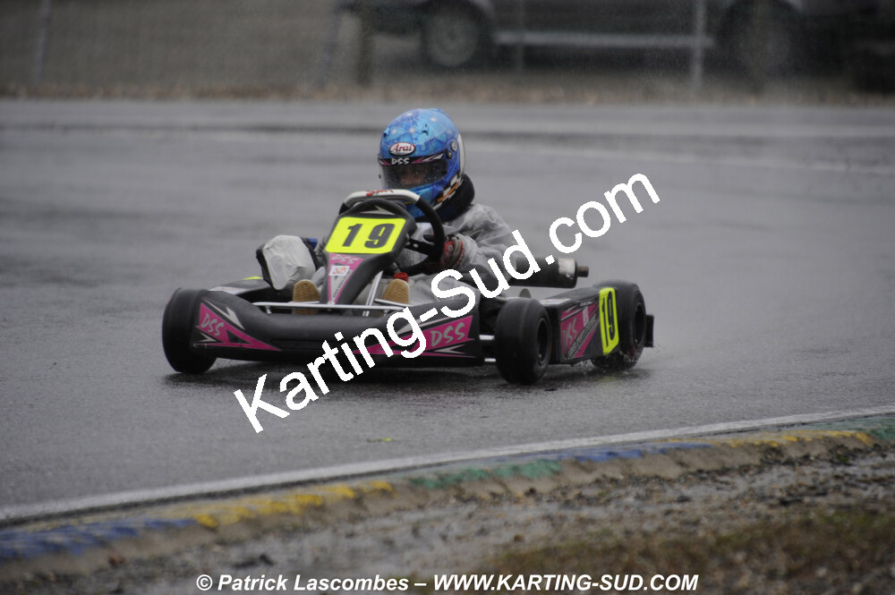12/04/2009 : 1ère manche du Championnat Sud et 1ère manche du Championnat Régional Languedoc-Roussillon à Lavelanet (photos Patrick Lascombes) 2009 — karting