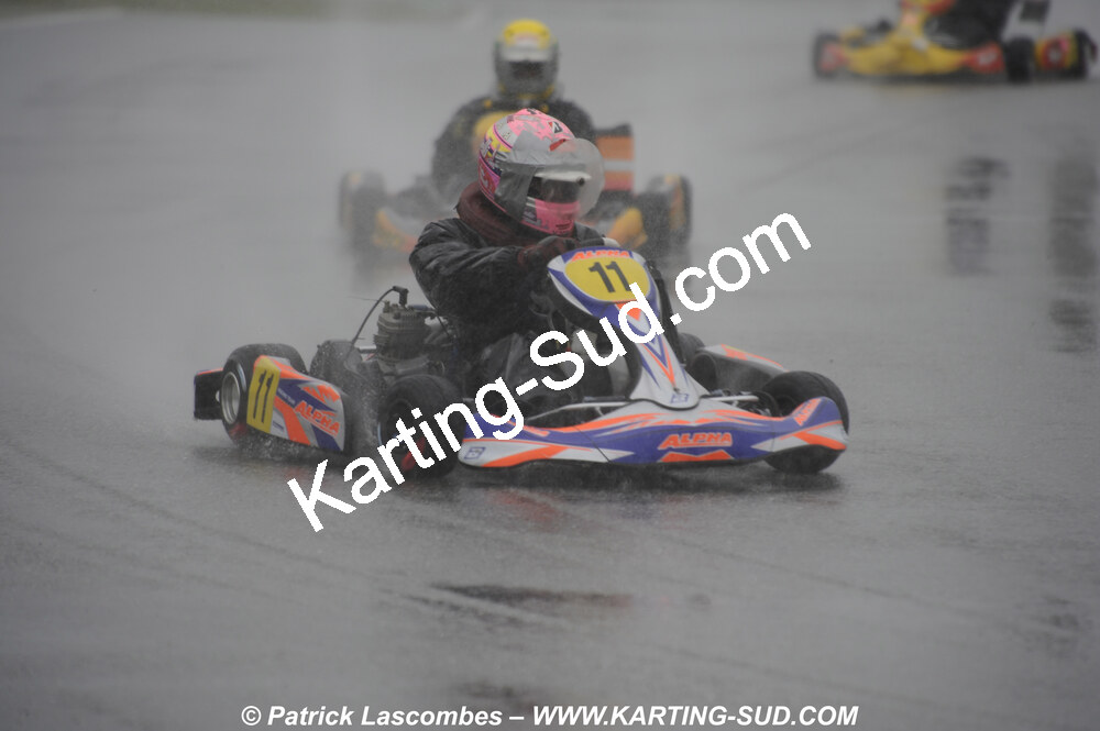 12/04/2009 : 1ère manche du Championnat Sud et 1ère manche du Championnat Régional Languedoc-Roussillon à Lavelanet (photos Patrick Lascombes) 2009 — karting