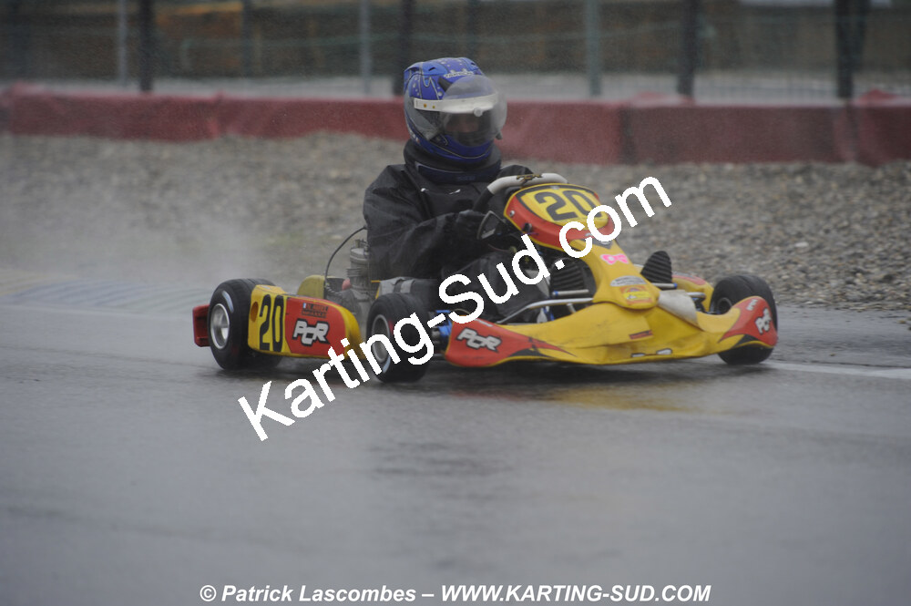 12/04/2009 : 1ère manche du Championnat Sud et 1ère manche du Championnat Régional Languedoc-Roussillon à Lavelanet (photos Patrick Lascombes) 2009 — karting