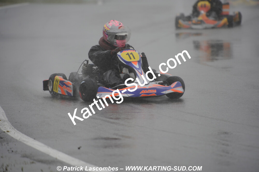12/04/2009 : 1ère manche du Championnat Sud et 1ère manche du Championnat Régional Languedoc-Roussillon à Lavelanet (photos Patrick Lascombes) 2009 — karting