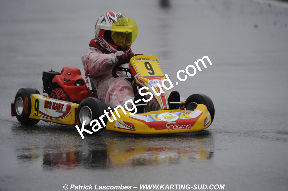 12/04/2009 : 1ère manche du Championnat Sud et 1ère manche du Championnat Régional Languedoc-Roussillon à Lavelanet (photos Patrick Lascombes) 2009 — karting