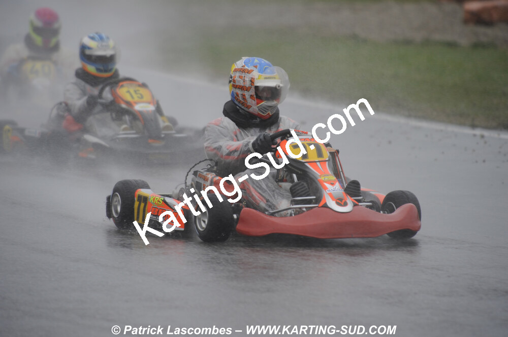 12/04/2009 : 1ère manche du Championnat Sud et 1ère manche du Championnat Régional Languedoc-Roussillon à Lavelanet (photos Patrick Lascombes) 2009 — karting