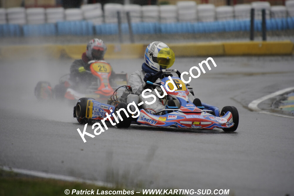 12/04/2009 : 1ère manche du Championnat Sud et 1ère manche du Championnat Régional Languedoc-Roussillon à Lavelanet (photos Patrick Lascombes) 2009 — karting