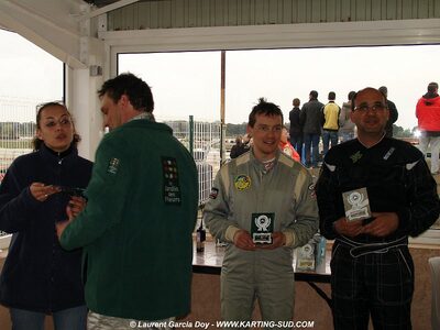 12/04/2009 : 2ème manche du Championnat Régional PACAC à Salon de Provence (photos Laurent Garcia Doy) 2009 — karting